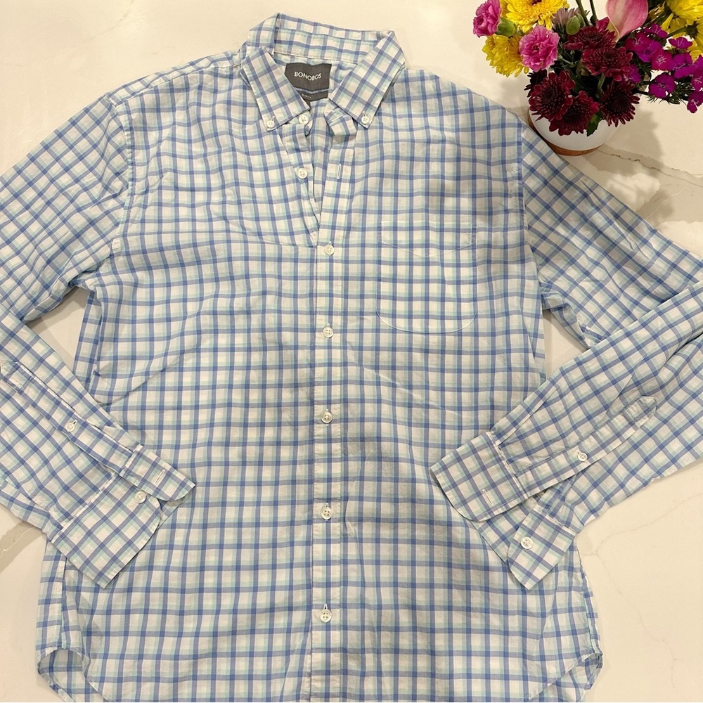 Bonobos Blue checkered slim fit button up shirt
